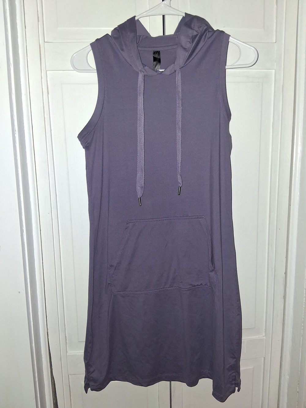 Kyodan Sleeveless Hooded Tunic in Light Lavender
